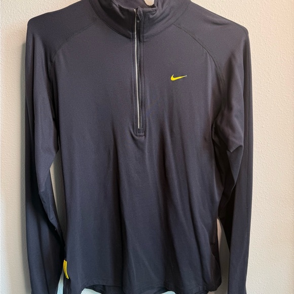 Nike Livestrong DRI-FIT Black Half-Zip Pullover - Picture 2 of 4